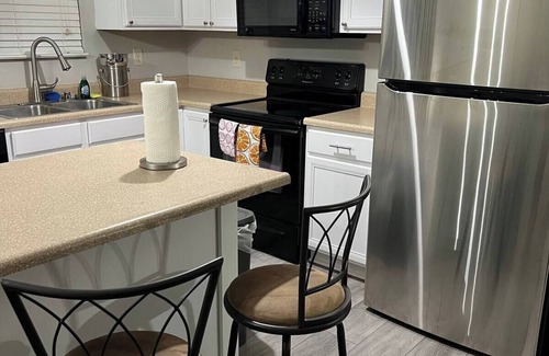 Independence House | 3-bedroom house in charming Independence, KY with AC, WiFi. Enjoy your stay