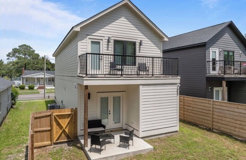 Wilmington House | 3-bedroom house in wonderful Wilmington near cargo district and downtown