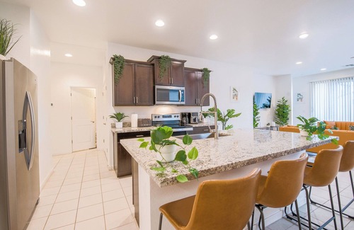 Laveen Village House | 3-bedroom house in welcoming Laveen with WiFi, AC