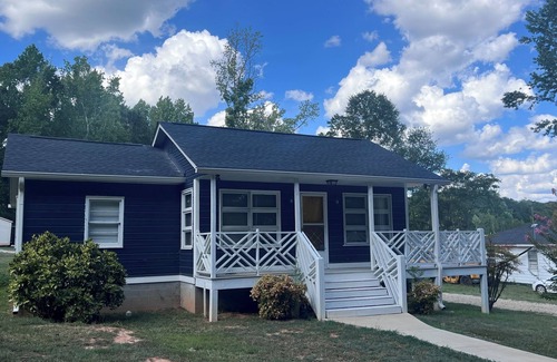 Woodruff House | 3-bedroom house in Woodruff close to Main St