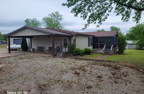 Porum House | 3-bedroom house on Eufaula Lake in delightful Porum