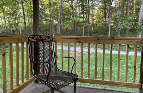 Bruceton Mills House | 3-bedroom house in beautiful Bruceton Mills with WiFi, AC