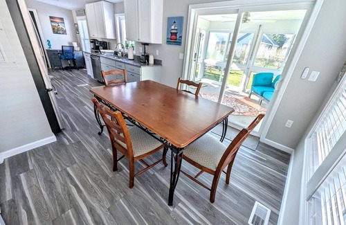 Maplewood House | 3-bedroom house with AC, WiFi in lovely Rehoboth Beach