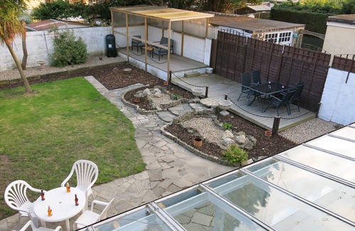 Ramsgate House | 3 Bedroom House with Welcome Breakfast near Beaches