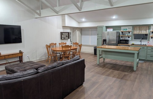Lindale House | 3-bedroom house with WiFi and AC in Lindale close to downtown and I-20
