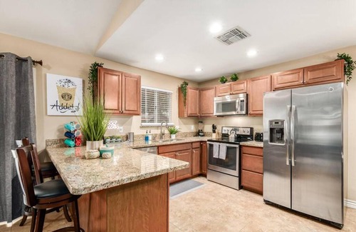 Mesa House | 3 bedroom large house with shining pool