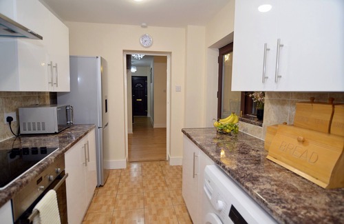 Heath House | 3 bedroom London House