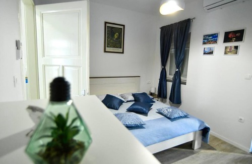 Sinj Apartment | 3-bedroom lovely Apartman Mladina