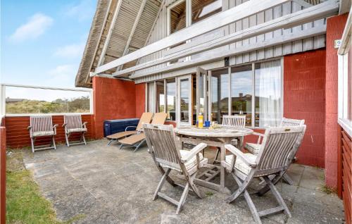 Blavand Strand House | 3 Bedroom Lovely Home In Blåvand