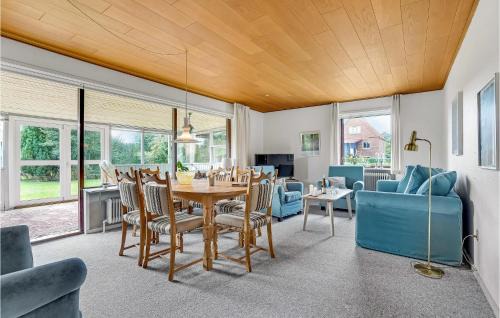 Hjørring Municipality House | 3 Bedroom Lovely Home In Hjørring