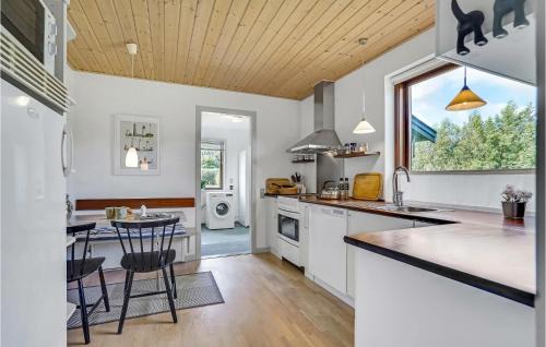 Hjørring Municipality House | 3 Bedroom Lovely Home In Hjørring
