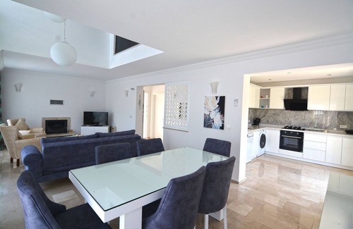 Oludeniz Villa | 3 bedroom luxury villa city C