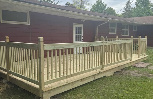 Merrillville House | 3 Bedroom Merrillville Escape, quiet, rural w/shopping centers, spacious