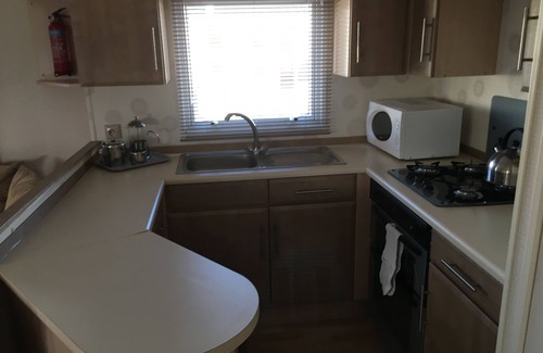 Coulanges House | 3-bedroom mobile home 40 m² with covered terrace 4.50m