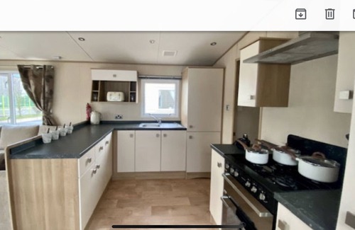 Harwich House | 3 bedroom modern caravan You will fine everything to fell at home