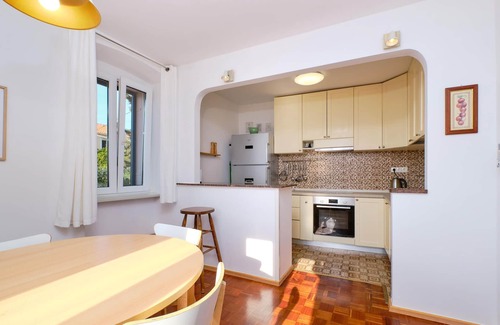 Cove Murtar Apartment | 3 bedroom nice apartment in Mali Losinj