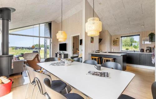 Grenaa House | 3 Bedroom Nice Home In Grenaa