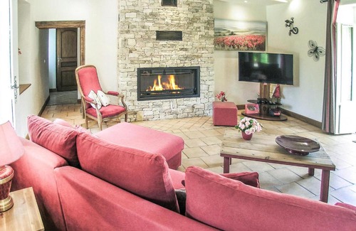 Fleurac House | 3 Bedroom Nice Home In Fleurac