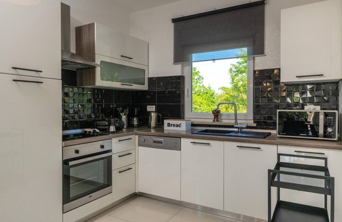 Strmac House | 3 bedroom nice home in Strmac