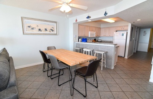 Crescent Beach Condo | 3 bedroom oceanfront with awesome views! Great amenities!