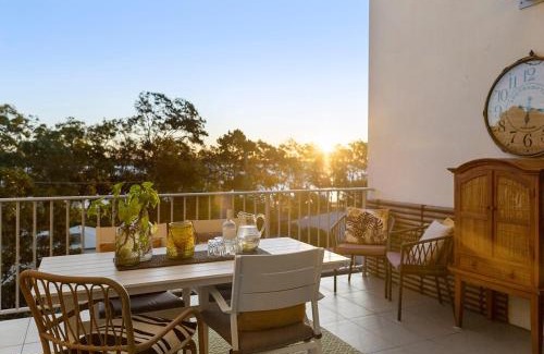 Bongaree Apartment | 3 Bedroom Penthouse-Short Walk to Sandstone Point
