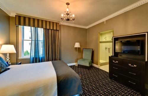 Lower Nob Hill Resort | 3 Bedroom Presidential Reserve Suite Wyndham Canterbury at San Francisco