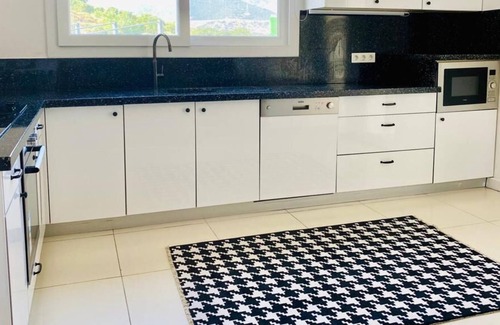 Bitez Villa | 3 Bedroom Reverse Duplex Villa for Rent in Bitez with Private Pool #4502