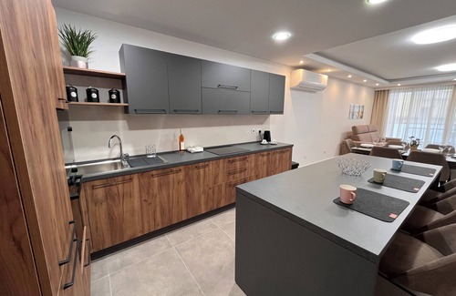 Bugibba Apartment | 3 Bedroom Seaside Luxury Apartment with A/Cs, Wifi and Seaview in St Paul's Bay