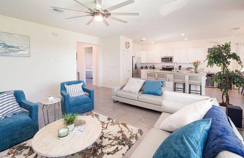 Port Saint Lucie Apartment | 3 Bedroom Single family 431952 by Houzlet