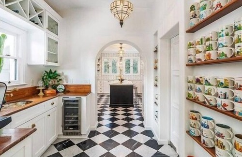 North Arroyo Apartment | 3 Bedroom Single family 209488 by Houzlet