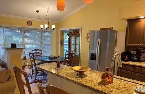 Trailer Estates Apartment | 3 Bedroom Single family 94791 by Houzlet