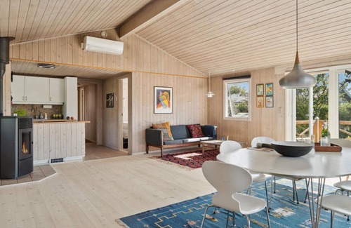Smidstrup Strand House | 3 bedroom stunning home in Gilleleje
