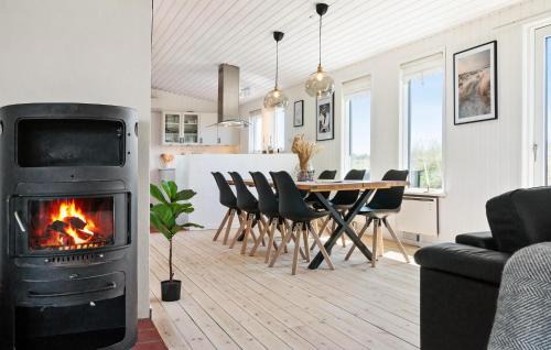 Hvorup Klit House | 3 Bedroom Stunning Home In Løkken