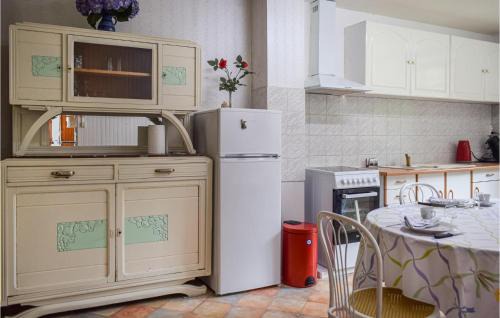 Pommerit-Jaudy House | 3 Bedroom Stunning Home In Langoat