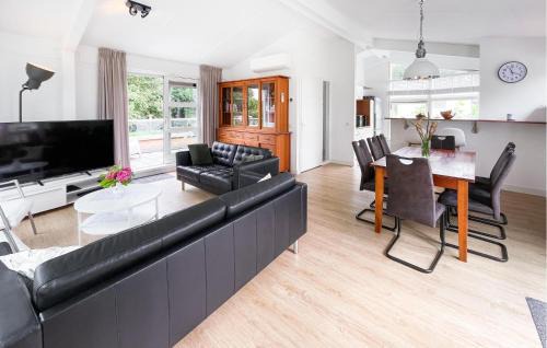 Workum House | 3 Bedroom Stunning Home In Workum