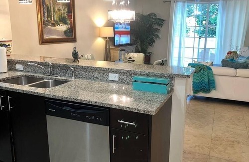 Cypress Point House | 3 Bedroom Townhome 436249 by Houzlet