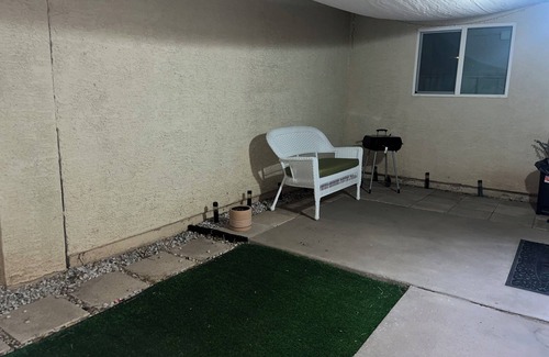 Tempe House | 3-bedroom townhome in fantastic Tempe with AC
