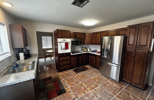 Truth or Consequences House | 3-Bedroom House Near Lakes, a River, Mountains, Hot Springs, and More!