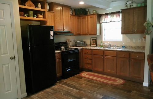 Balsam Grove House | 3-bedroom vacation home near Pisgah National Forest