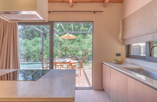 Tsilivi Villa | 3 bedroom villa in planos