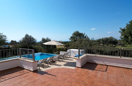 Aphrodite Hills Villa | 3 bedroom Villa Lefkara with private infinity pool, Aphrodite Hills Resort
