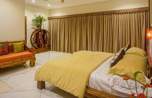 Melayang Villa | 3+ Bedroom Villa with Pool and fresh breakfast