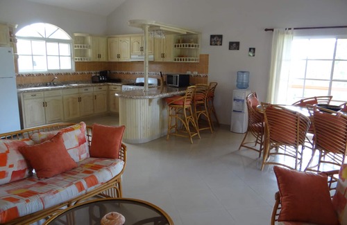 Urbanizacion Tavarez Villa | 3 bedroom villa with pool and sea view