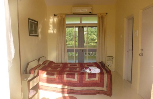 Benaulim Villa | 3 Bedroom villa with roof terrace, gardens and shared pool