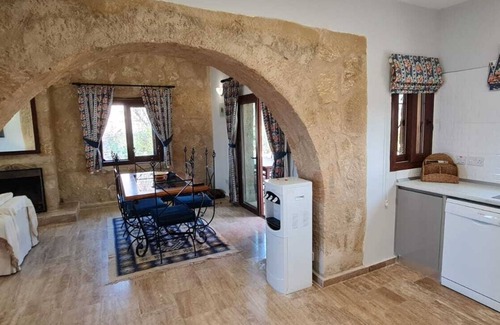 Gozubuyuk Villa | 3 bedroomed villa, private swimming pool and amazing mountain & beach views