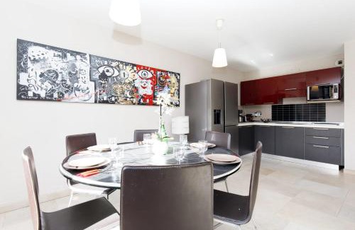 California - Pezou Apartment | 3 bedrooms: 200m from Croisette