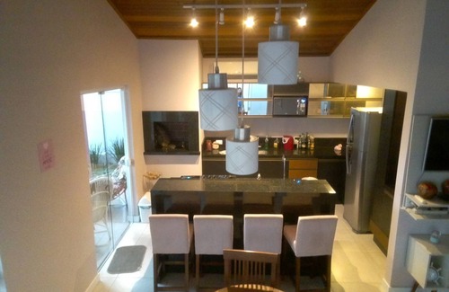 Matinhos House | 3 bedrooms 50m from the sea, beautiful comfortable house