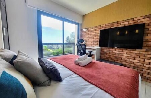 Ventabrun House | 3 Bedrooms Apartment/Villa - Private Pool, Garden