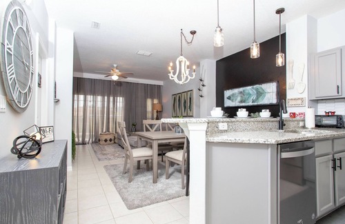 West Kissimmee House | 3 Bedrooms Home W/Pool just 6 miles from Disney