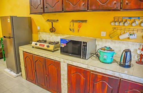 Kotikawatta House | 3 Bedrooms house with Air Condition
